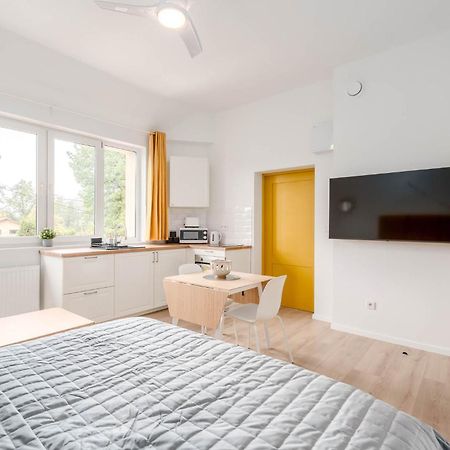 Enjoy! Warszawa Mysiadlo Apartman Kültér fotó